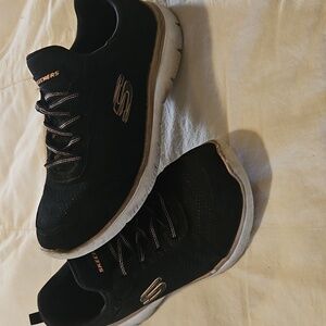 Skechers Black Gold White Athletic Shoes Size 7